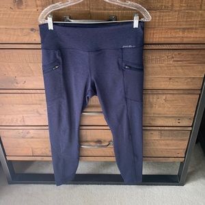 Eddie Bauer navy compression athletic leggings